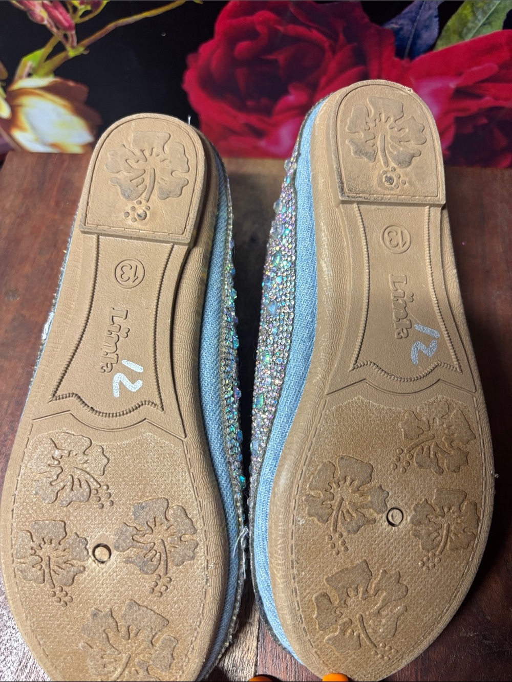 Link Iridescent Multicolor Rhinestone Flats - Picture 2 of 4